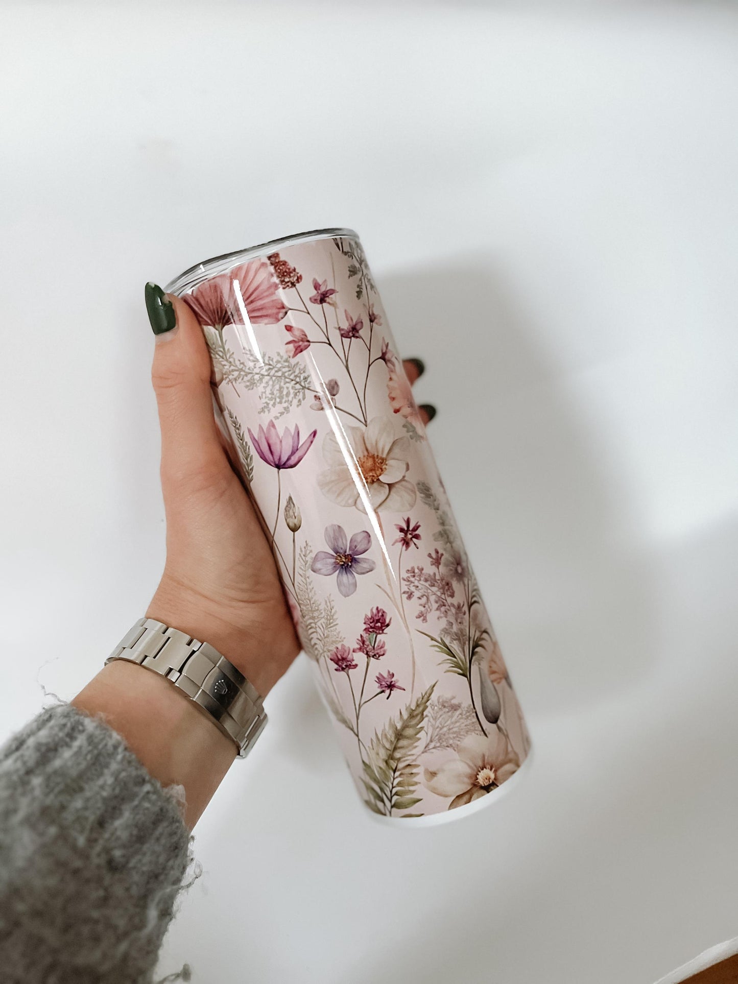 Floral themed Tumbler | pink, purple flower tumbler | 20oz hot & cold drink tumbler | water bottle