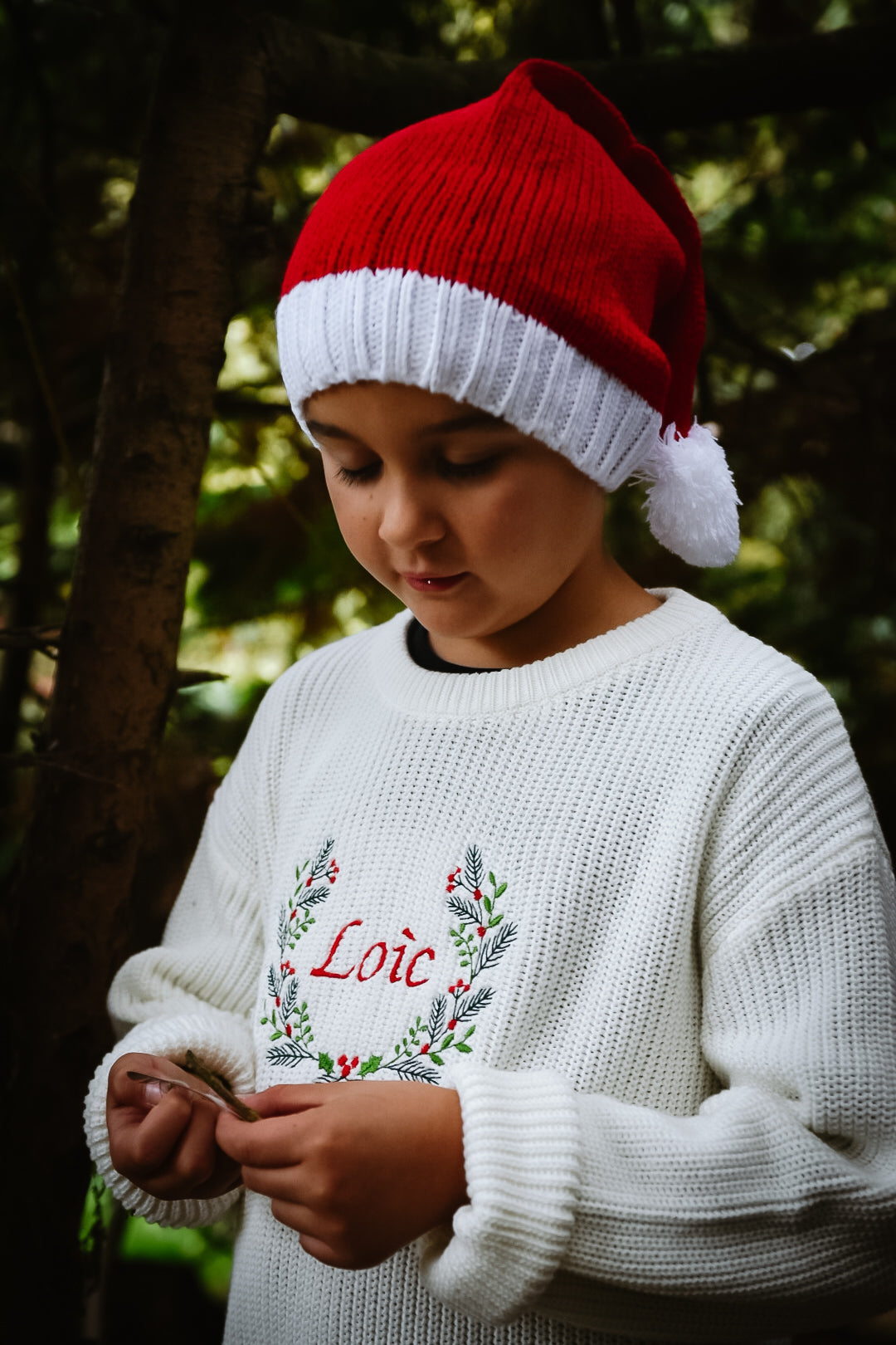 Personalised classic Christmas wreath SWEATSHIRT –  Embroidered Knitted Christmas Outfit