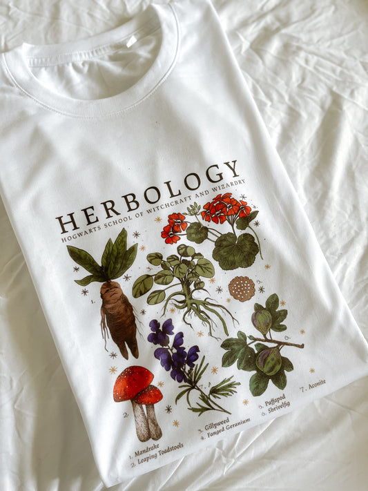 🪴 Herbology-Inspired White T-Shirt – Magical Plant Lover’s Tee 🧪