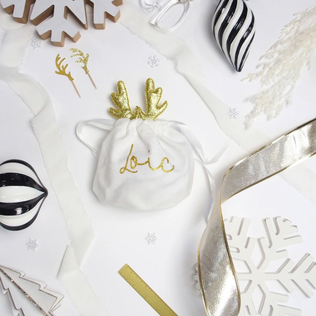 Personalised velvet reindeer pouch