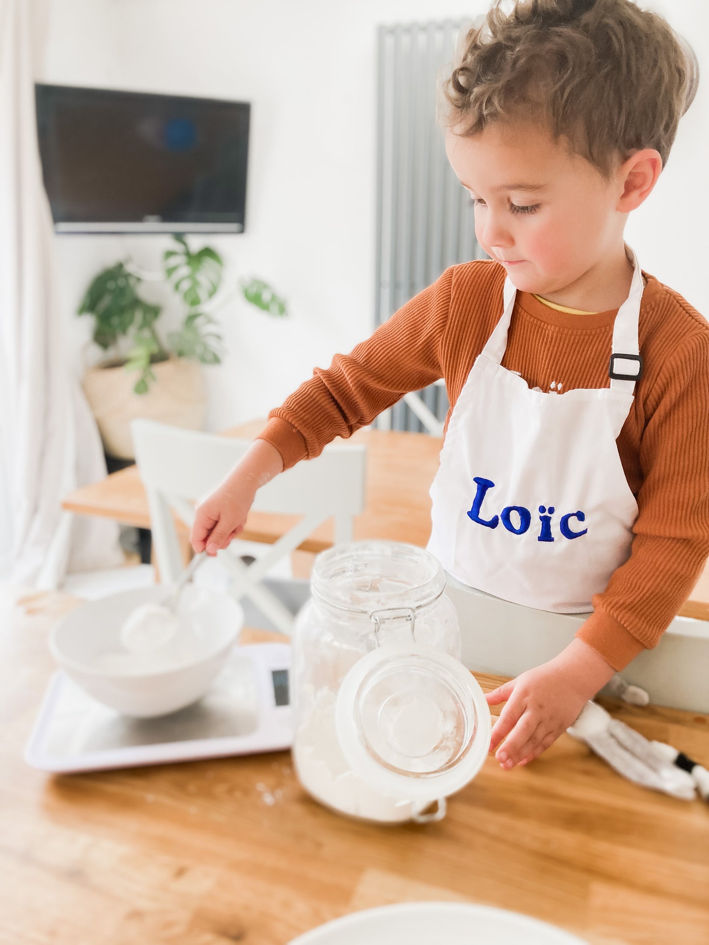Personalised apron | children’s liberty print personalised embroidered apron | craft | baking | cooking apron