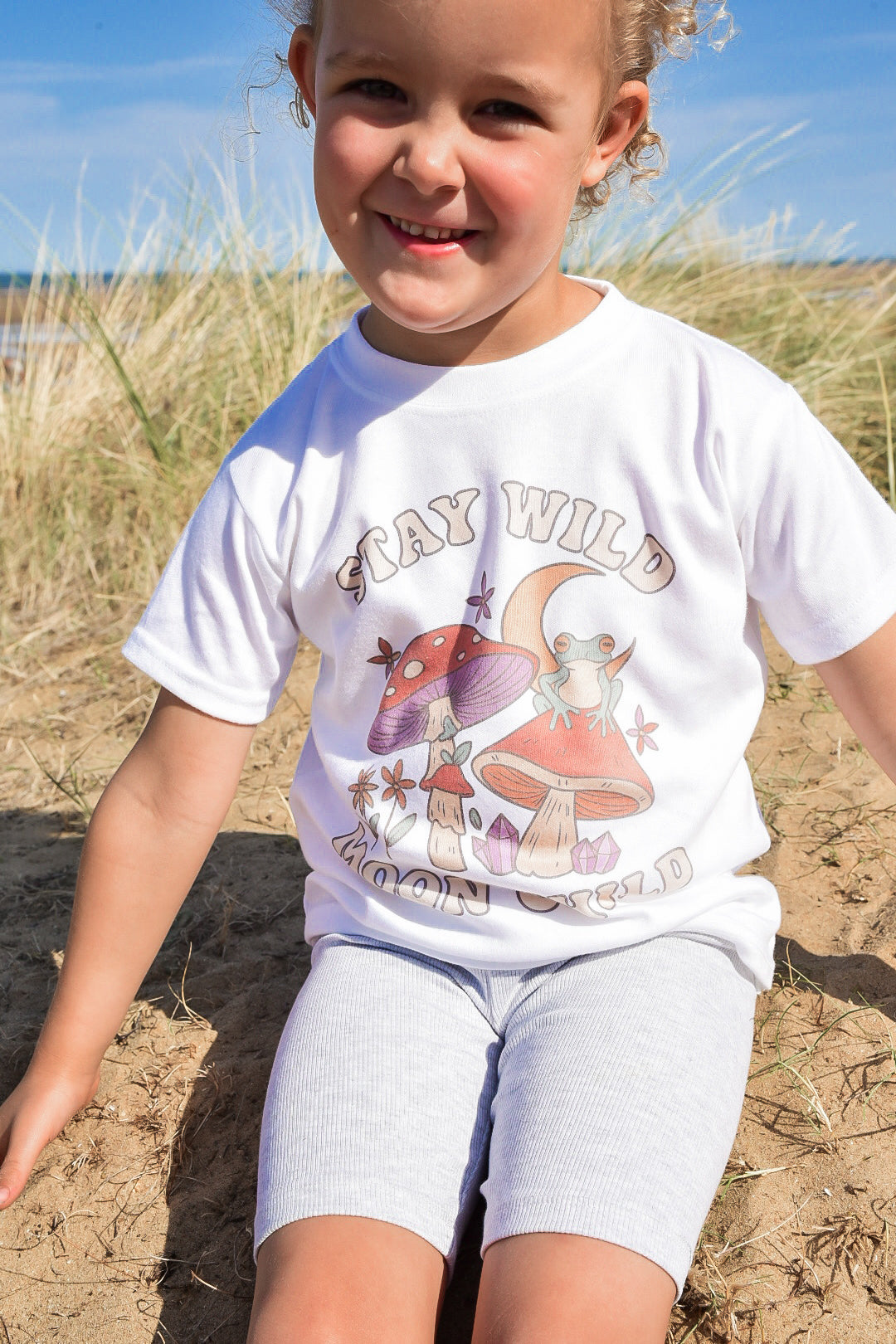 🌈 "Stay Wild Moon Child" Kids' T-Shirt – Fun, Colorful Design for Free Spirits 🌙