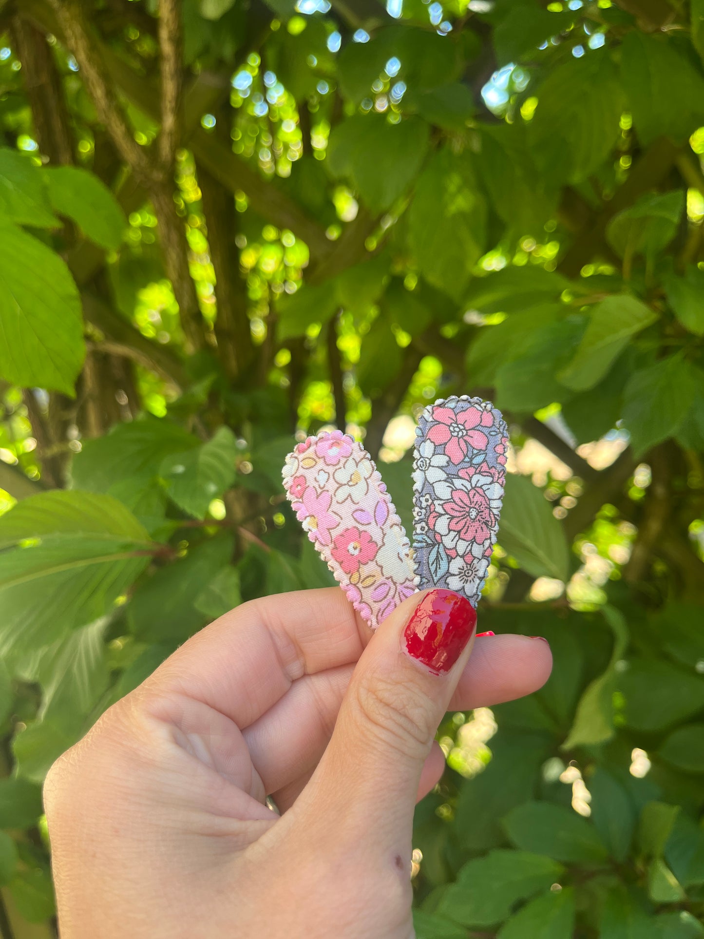 Pretty floral girls hair snap clip