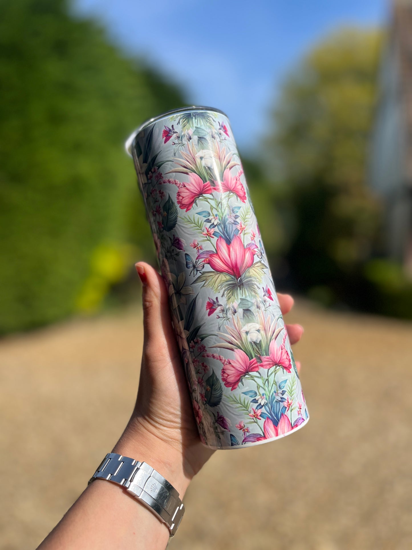 Pretty blue floral 20oz tumbler